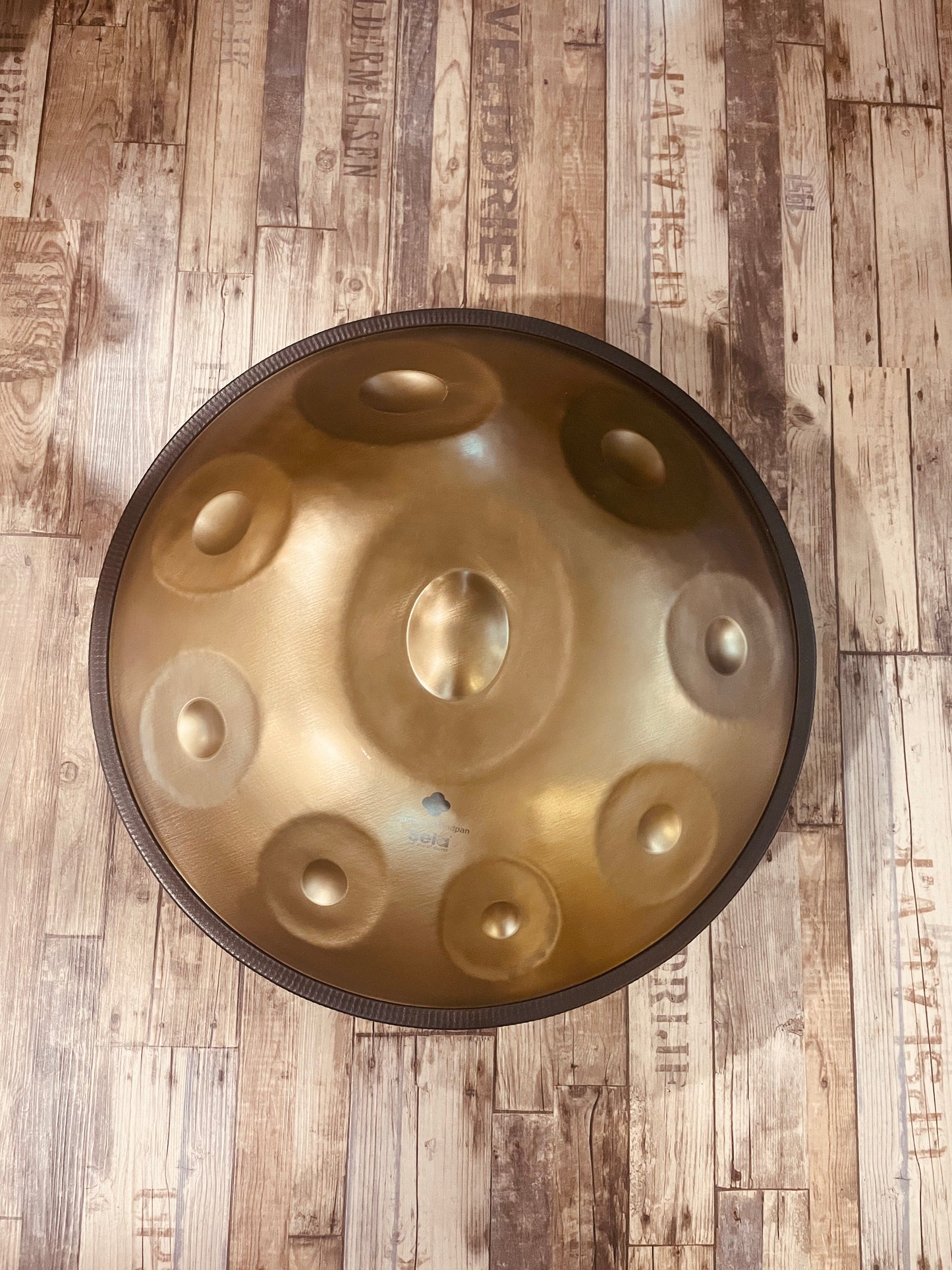 Handpan, Sela D Amara