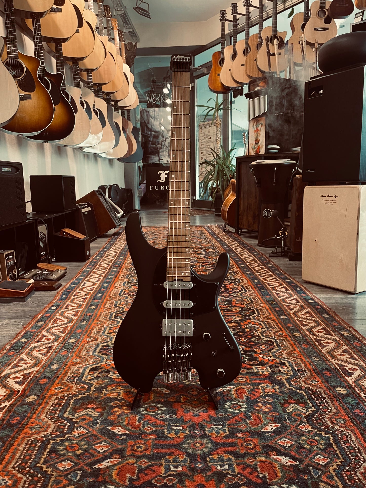 Ibanez, Q54 Black