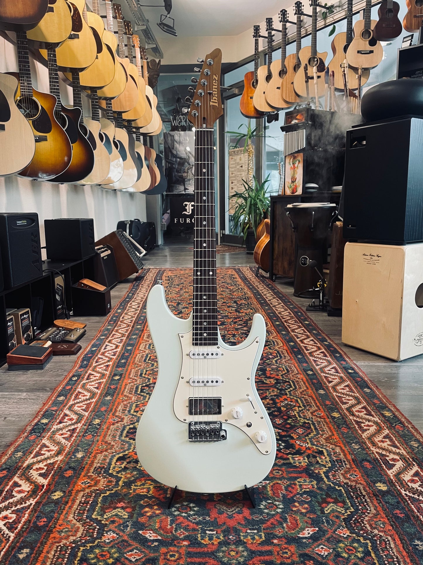 Ibanez, AZ2204NW-MGR