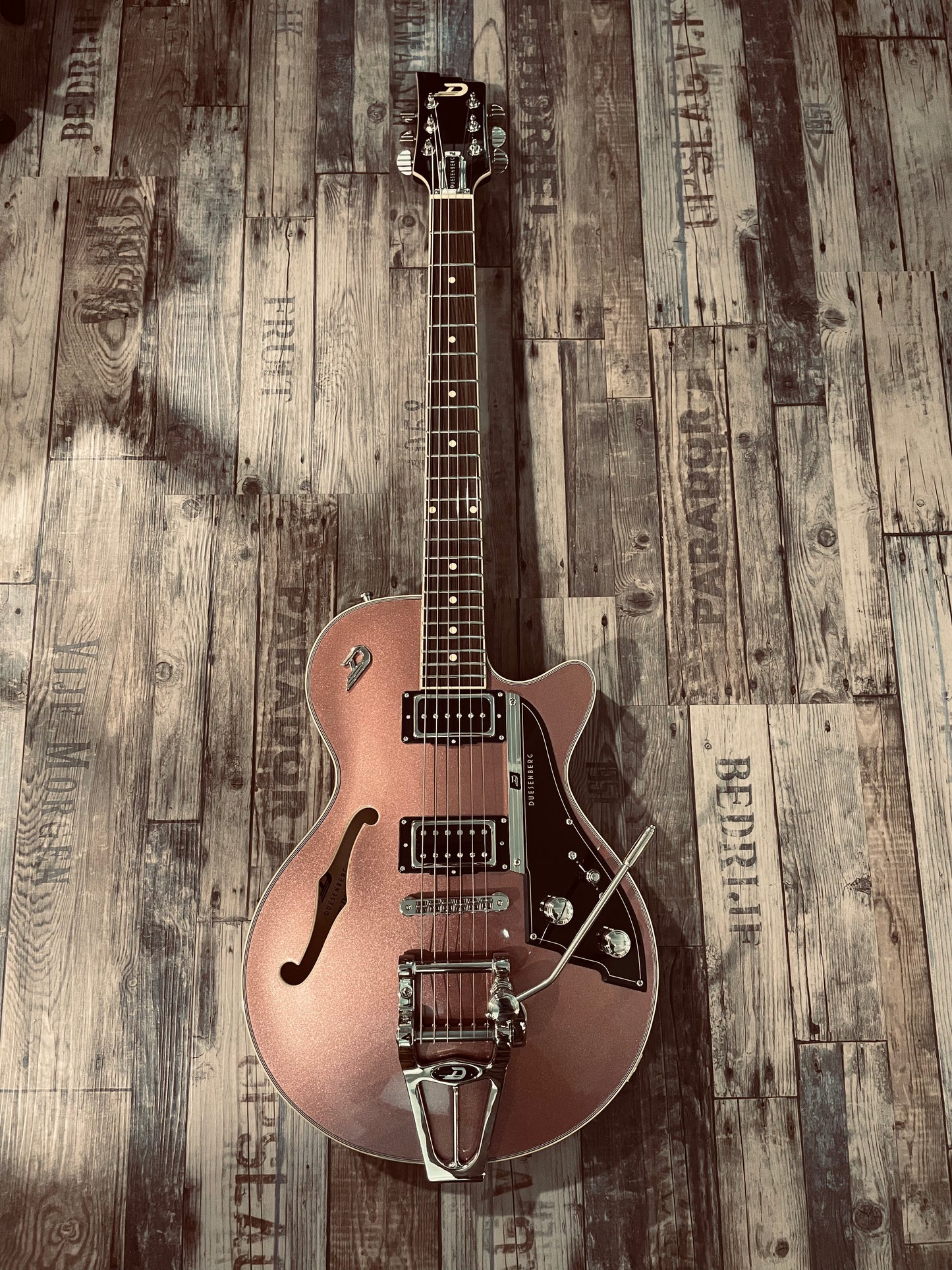 Duesenberg, Starplayer TV Rose‘ B-Ware