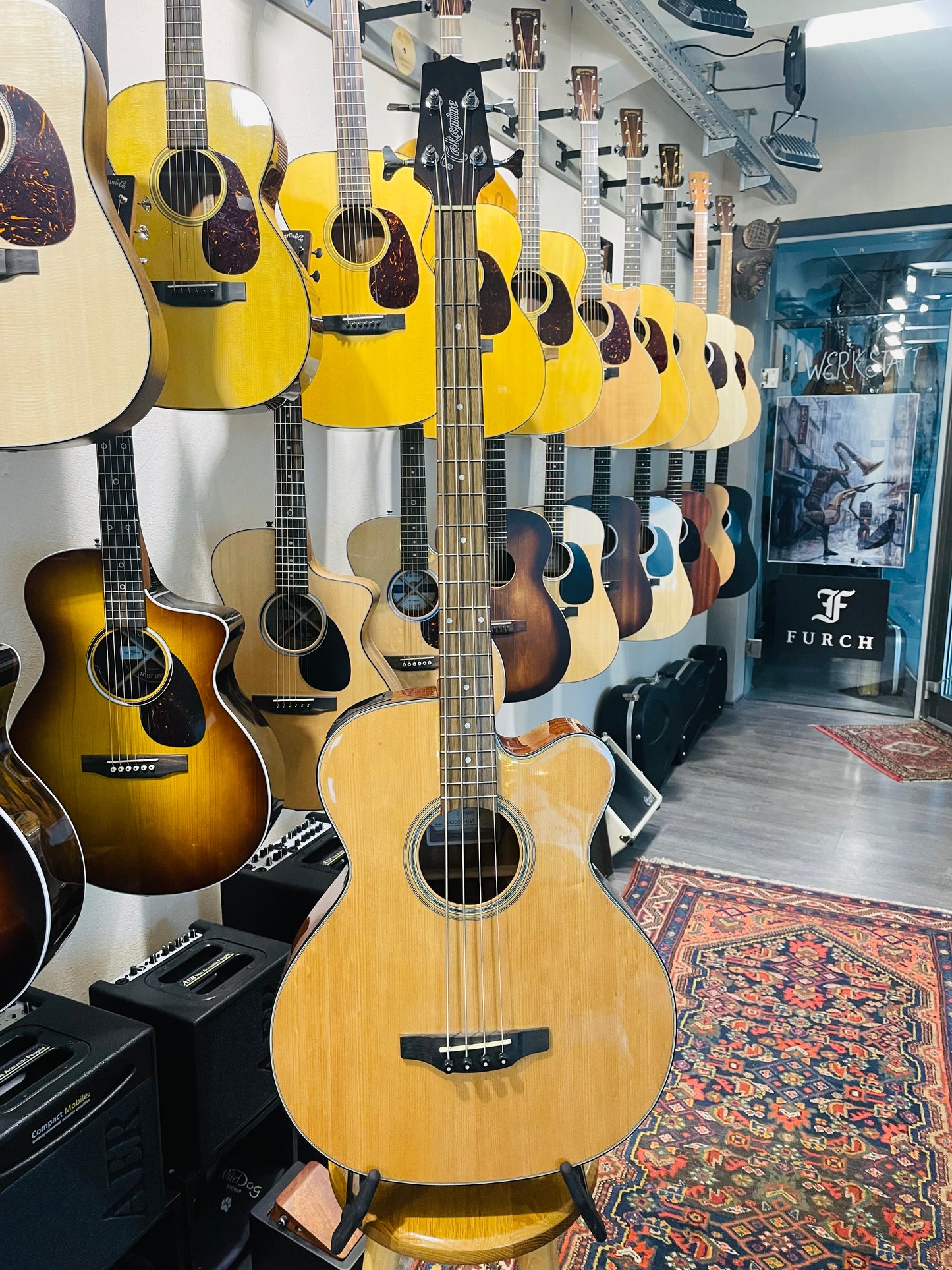 Takamine, TAGB30 CEN2