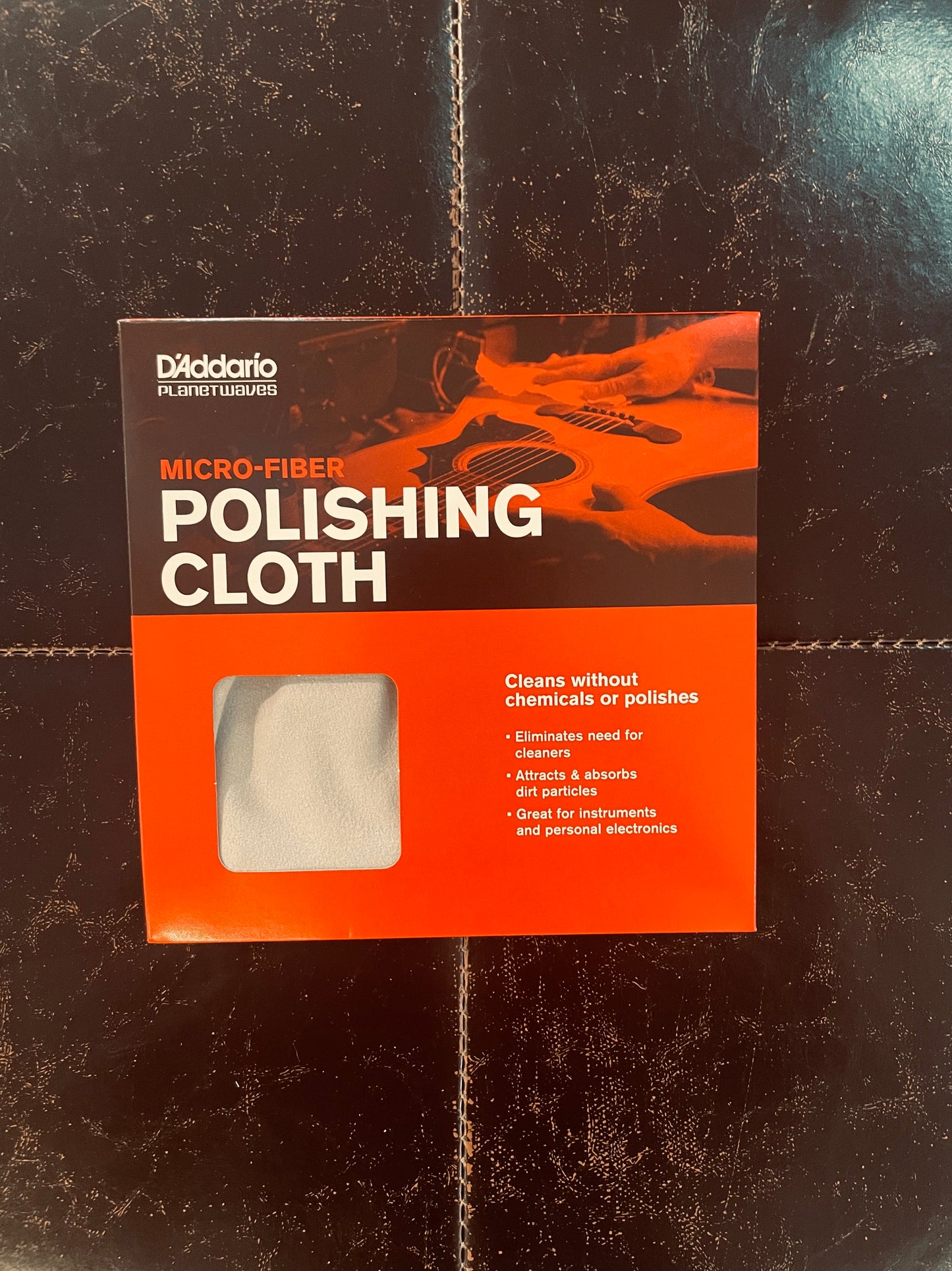 Daddario, Polish Cloth