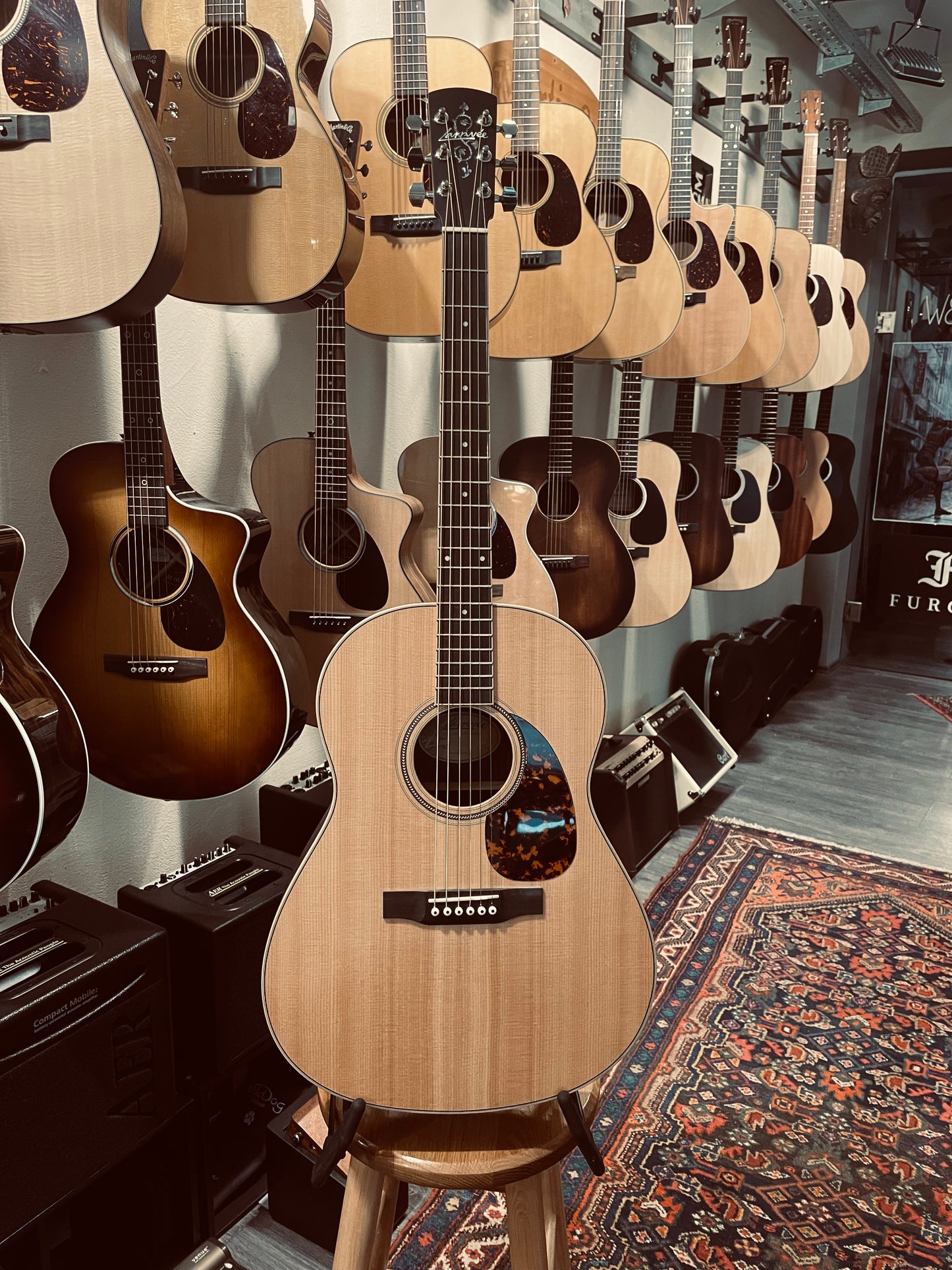 Larivee, L-03 RW Koa