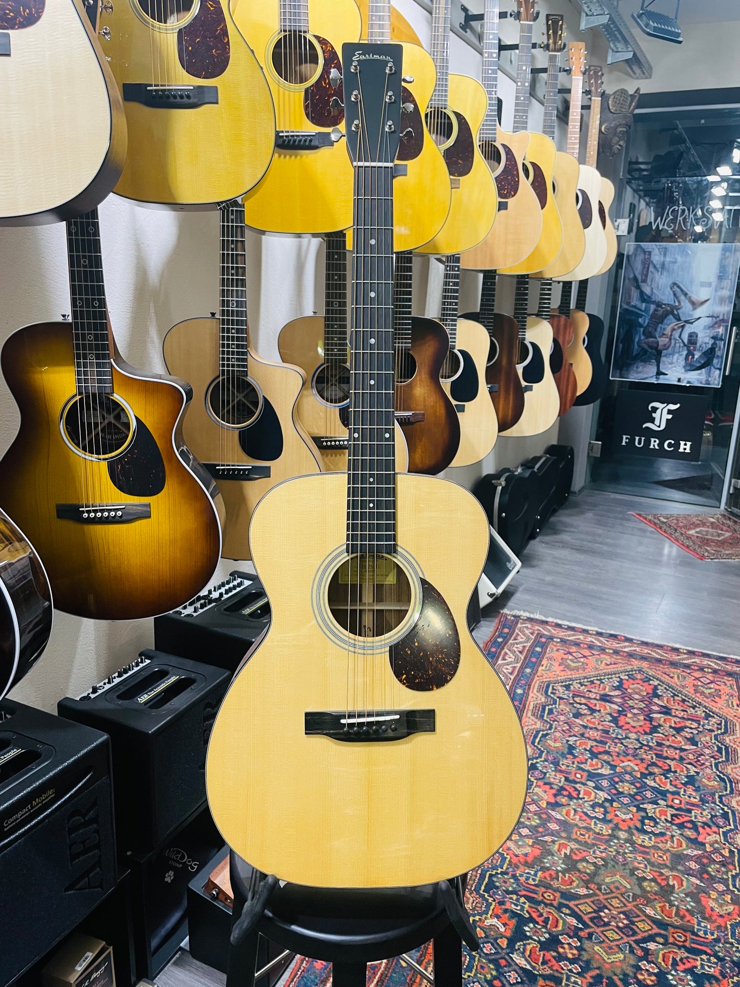 Eastman, E6 OM-TC