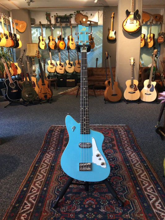 Duesenberg Kavalier Bass