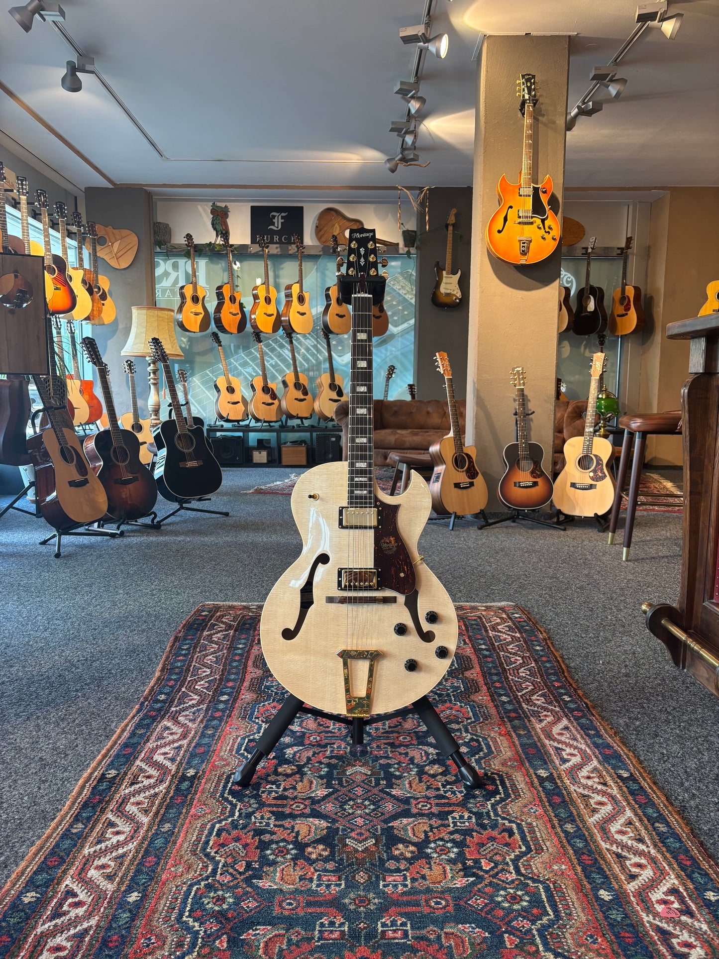 Heritage, 575 Custom Core Blonde