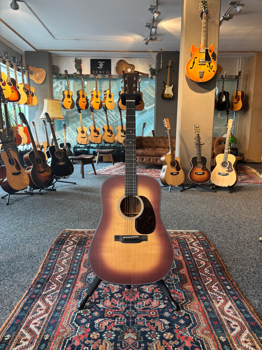 Martin, D-18 Ambertone