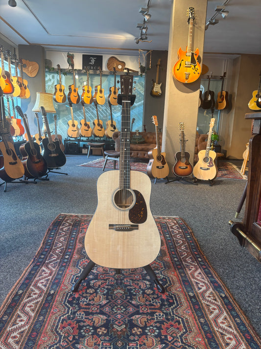Martin, USA D-16E-02