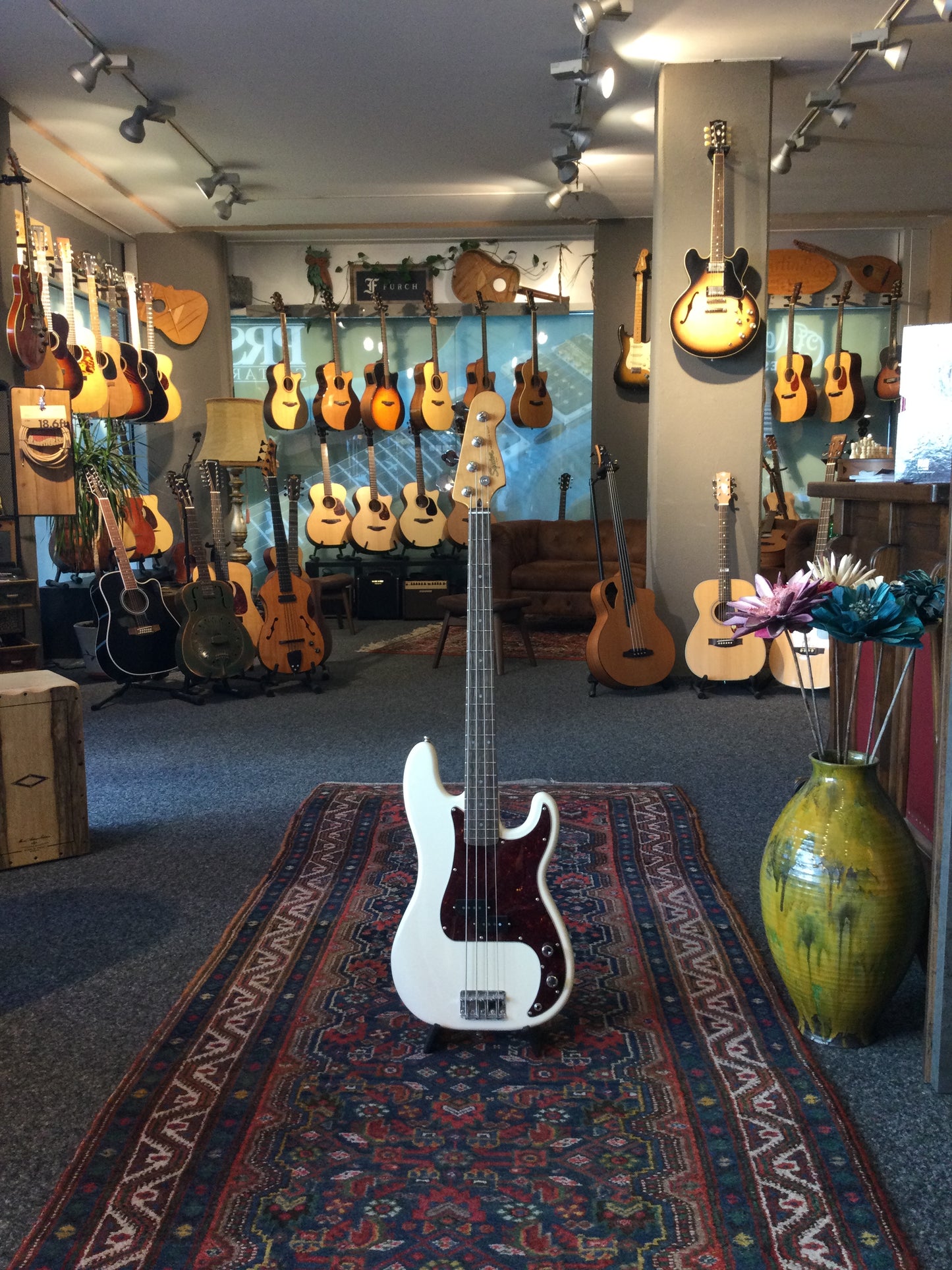 Squier Classic Vibe 60s Precision Bass