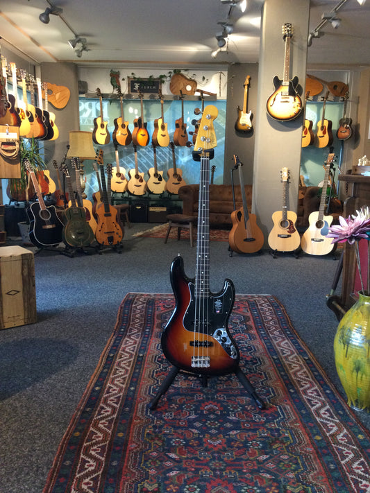 Fender American Professional Classic Jazz Bass